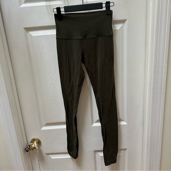 Lululemon olive green align pants High-Waisted Olive Leggings 4 full length - Picture 2 of 6